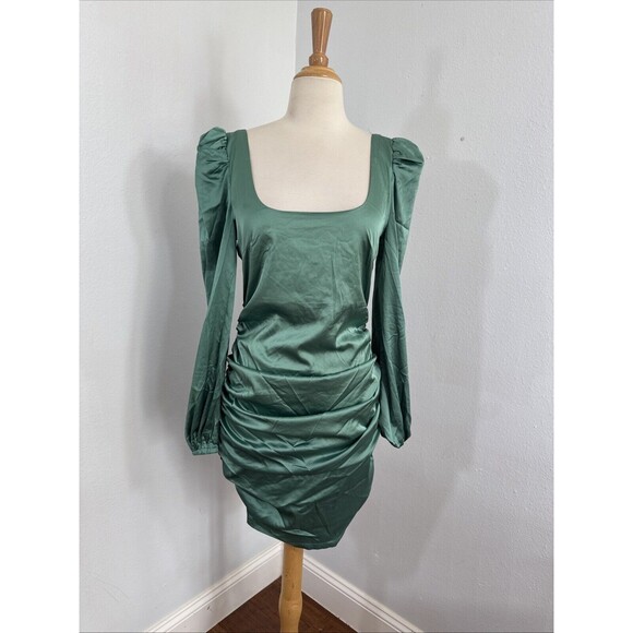 More to Come Mini‎ Dress Womens Medium Blaire Satin Green Puff Sleeves Formal - Picture 1 of 11
